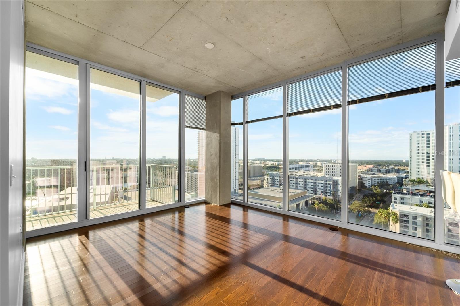 SKYPOINT A CONDO - Residential