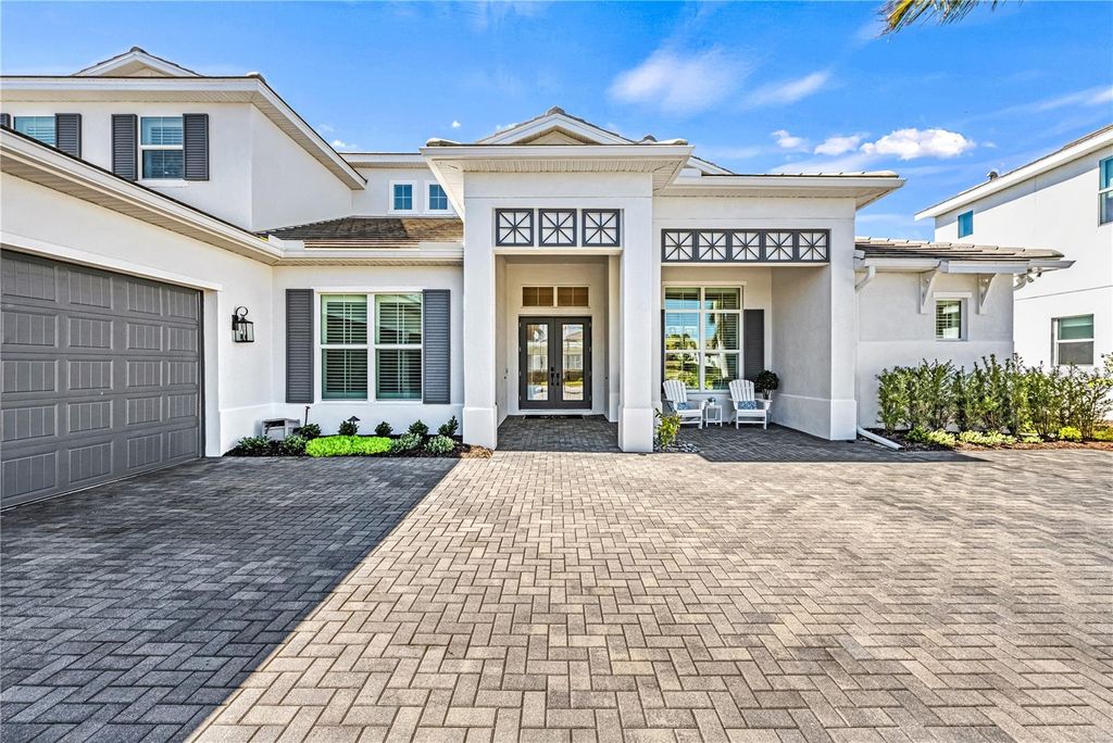 Photo of 8281 Redonda Loop, Bradenton, FL 34202 (MLS # A4681292)