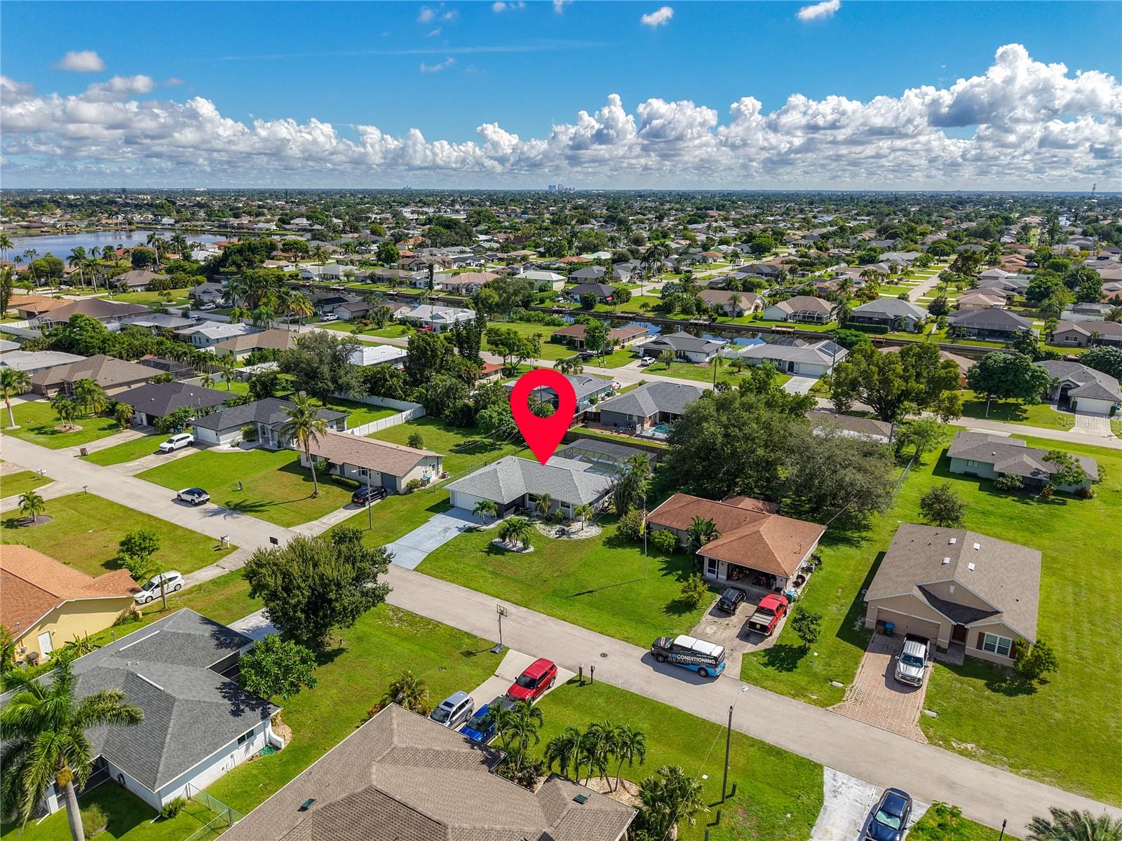 CAPE CORAL - Residential