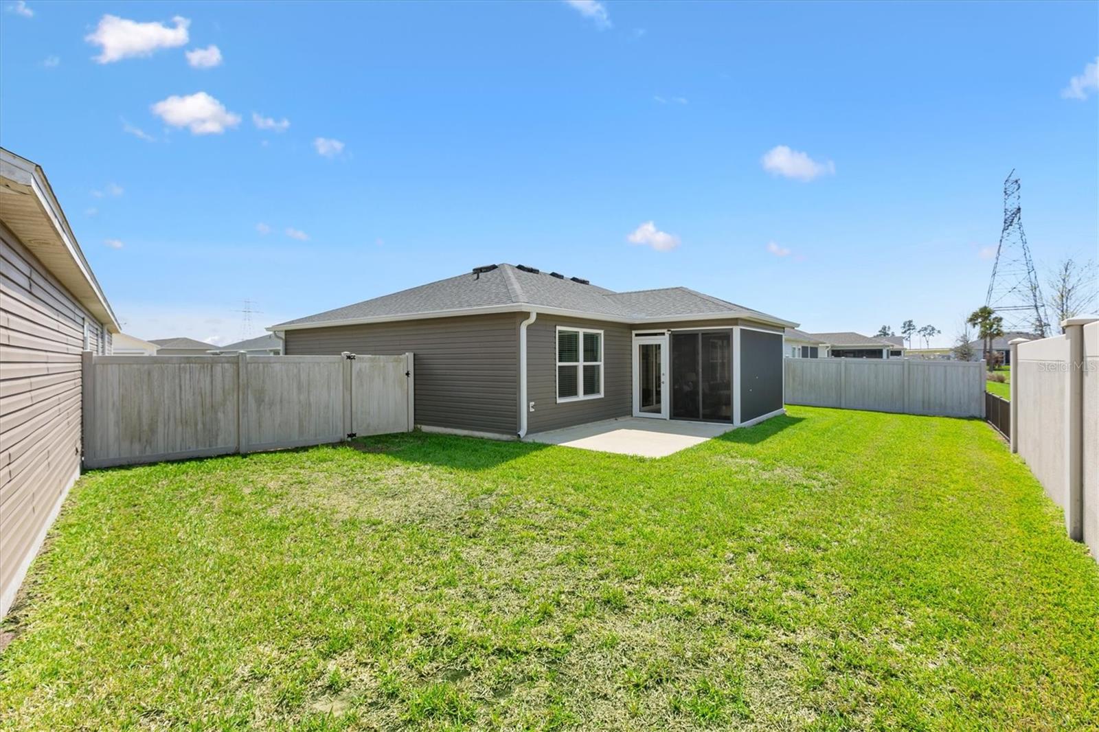 VILLAGES/WEST LAKE UN #53 - Residential