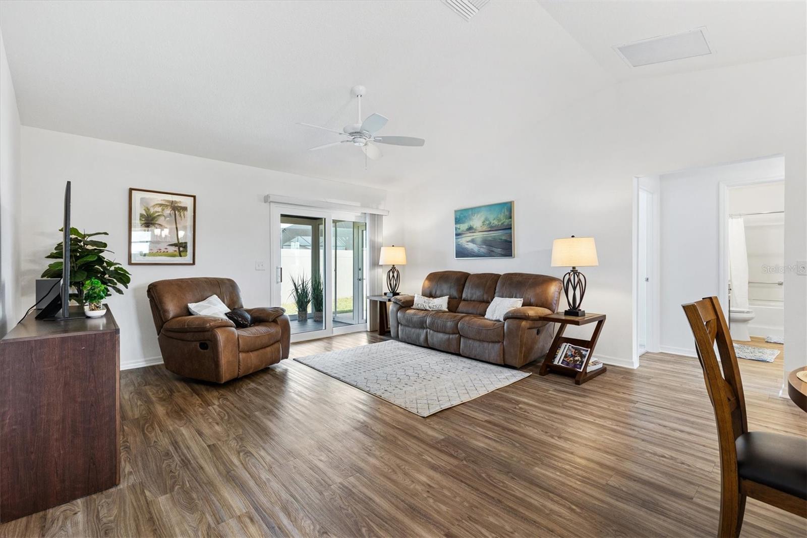 VILLAGES/WEST LAKE UN #53 - Residential