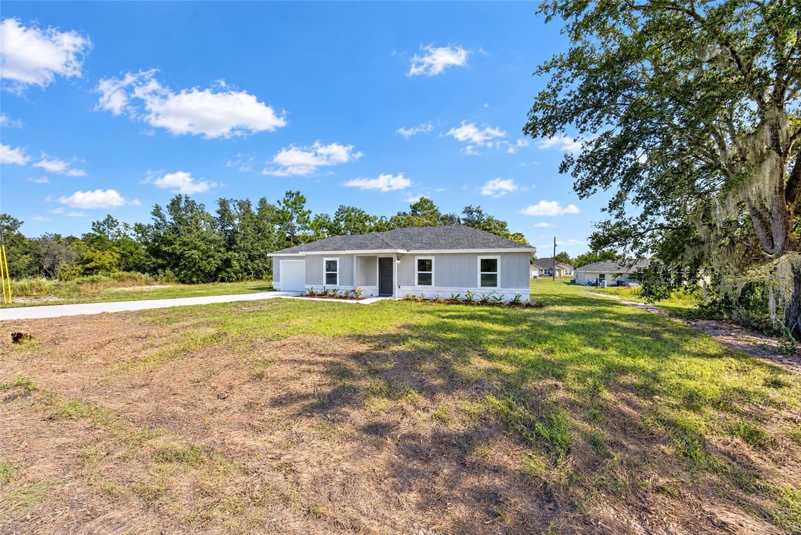 19 LOCUST LOOP LANE