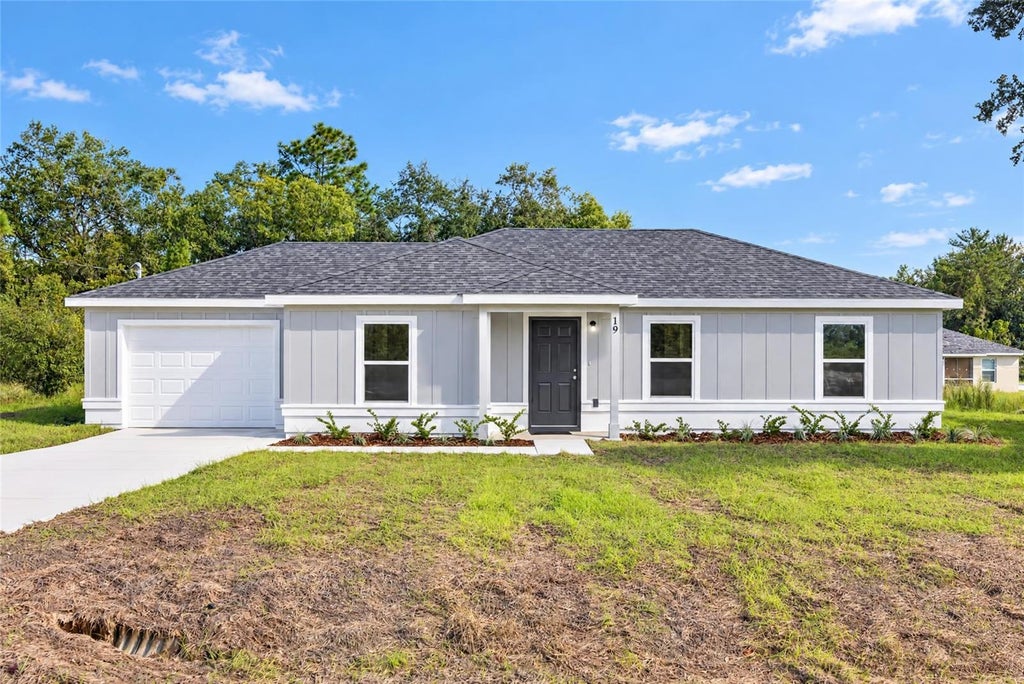 Photo of 19 Locust Loop Lane, Ocala, FL 34472 (MLS # OM734967)