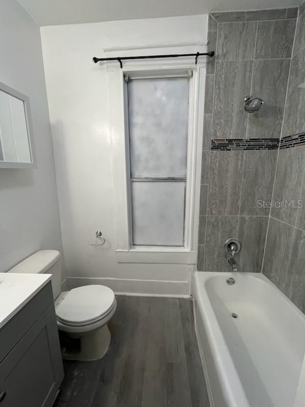 LEESBURG - Commercial Sale