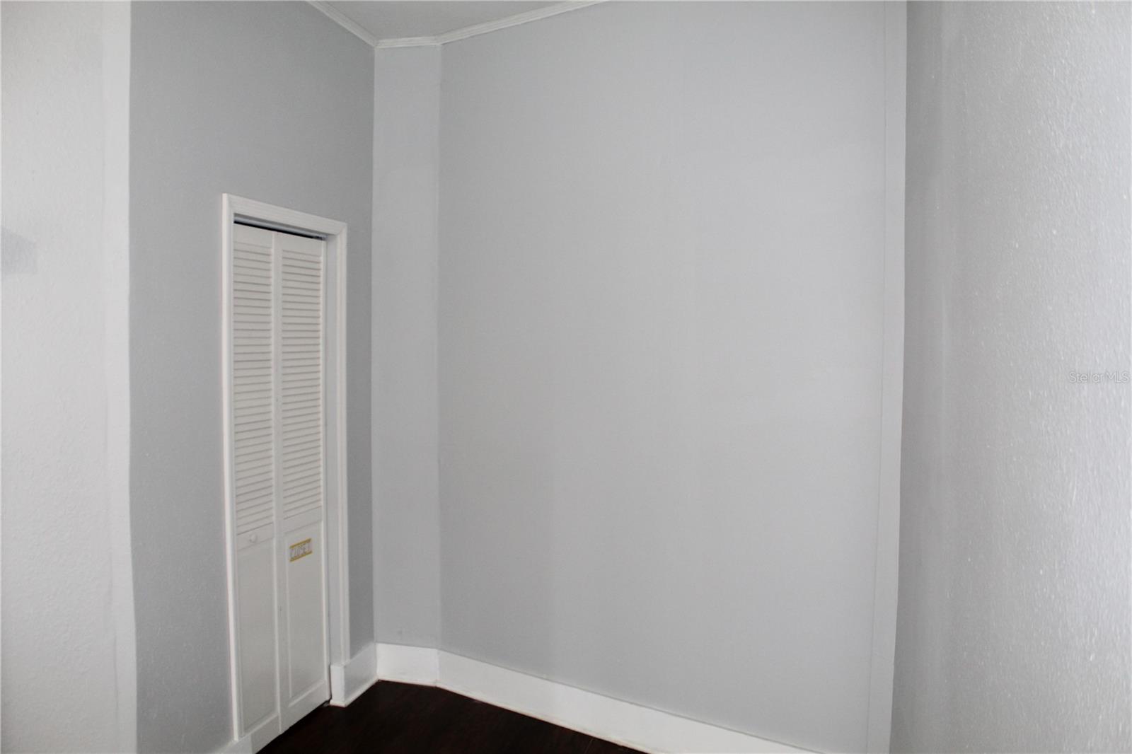 LEESBURG - Commercial Sale