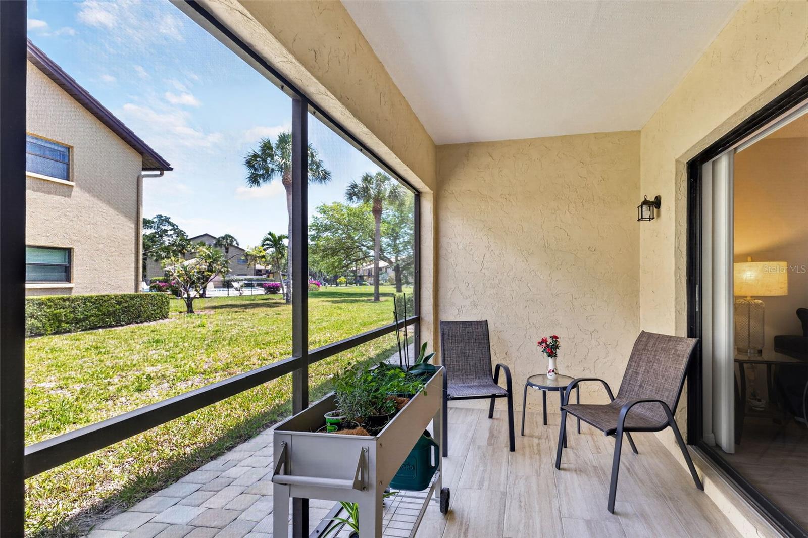 MISSION LAKES - Residential