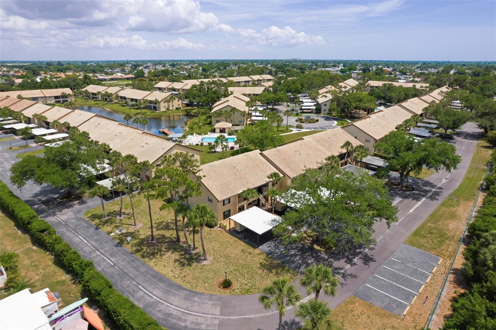 MISSION LAKES - Residential