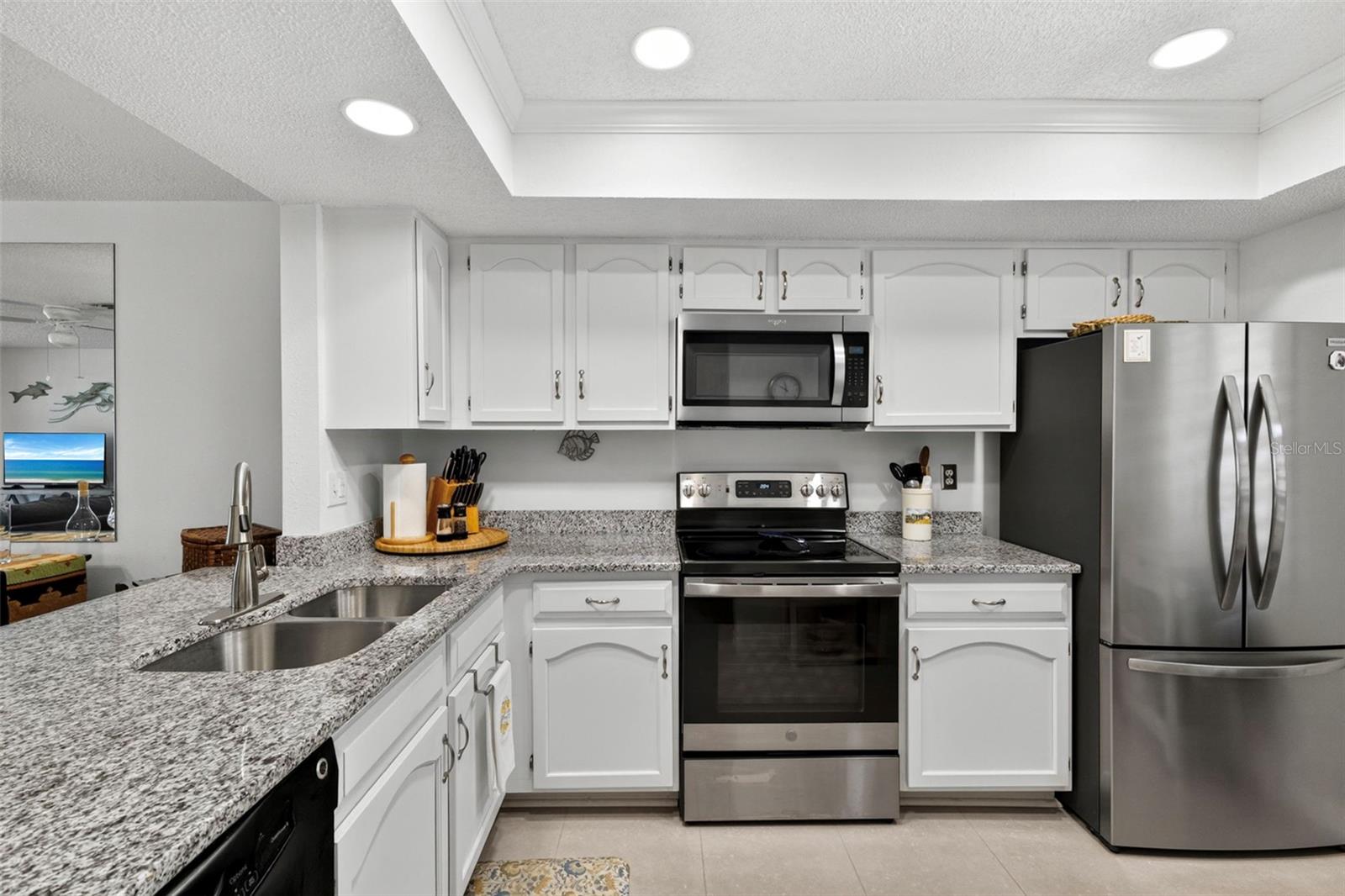 MISSION LAKES - Residential
