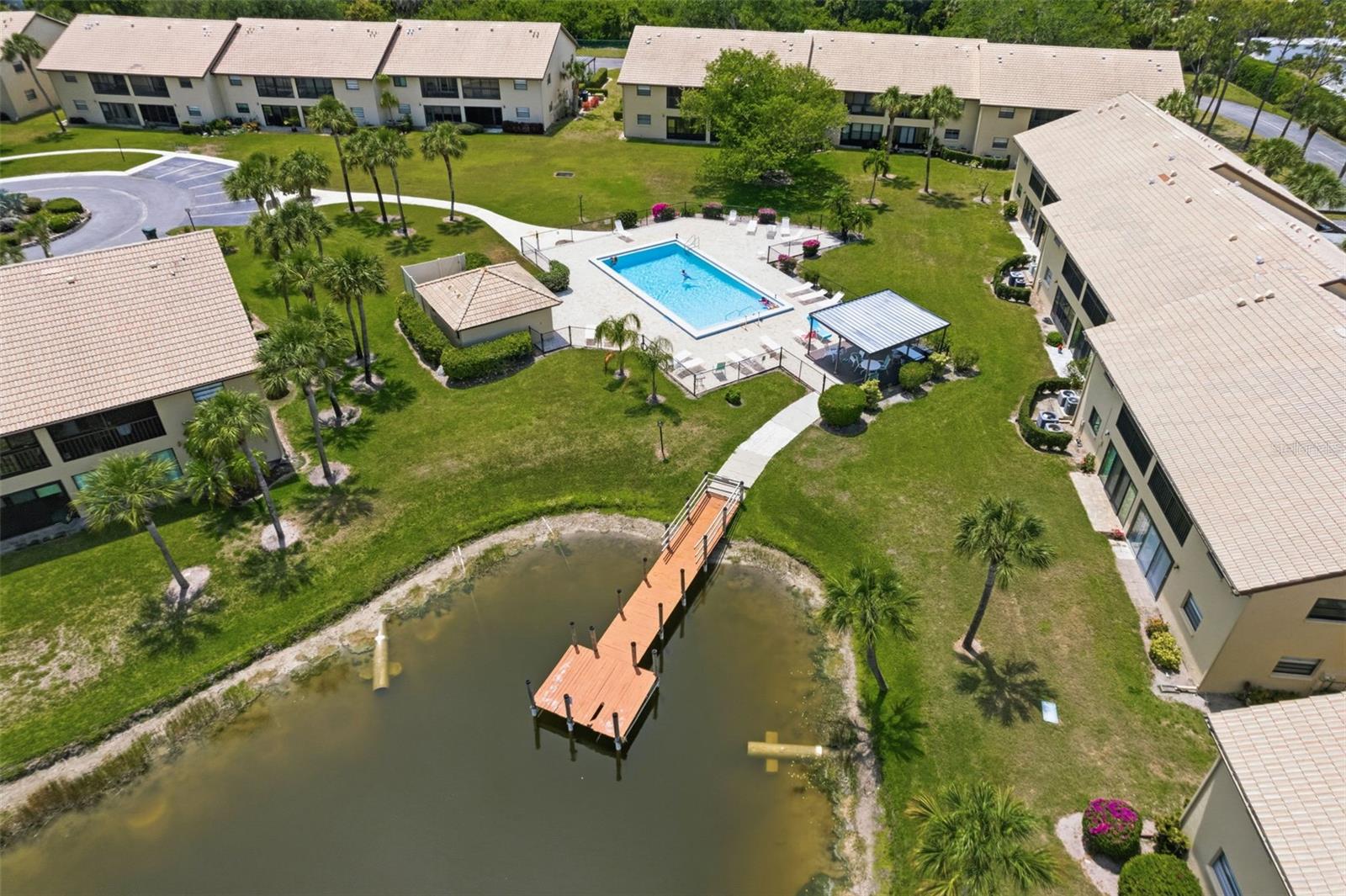 MISSION LAKES - Residential