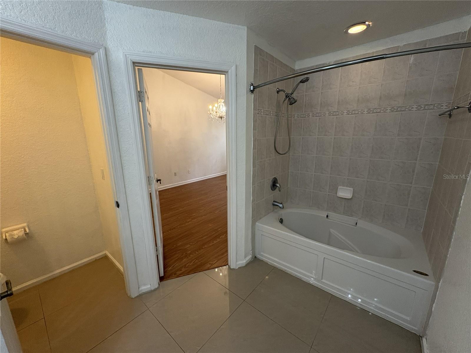 STONEBRIDGE LAKES PH 19 - Residential Lease