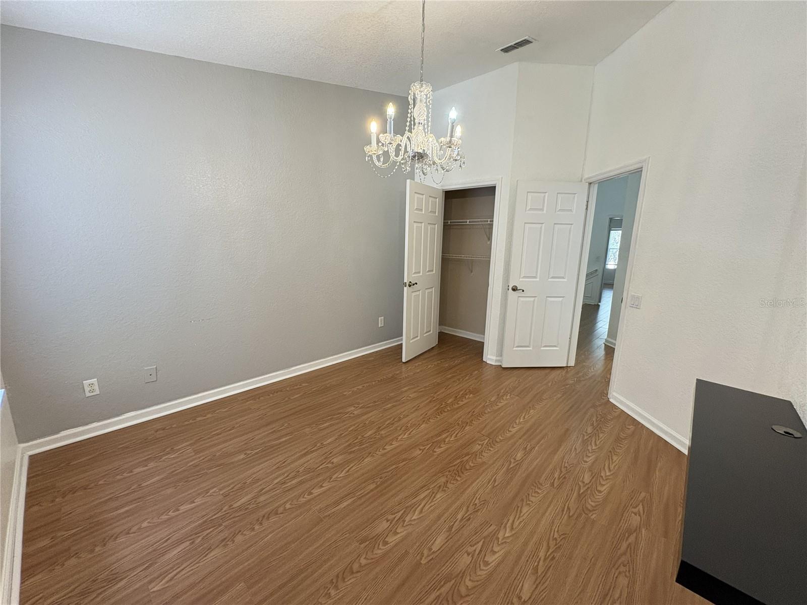 STONEBRIDGE LAKES PH 19 - Residential Lease