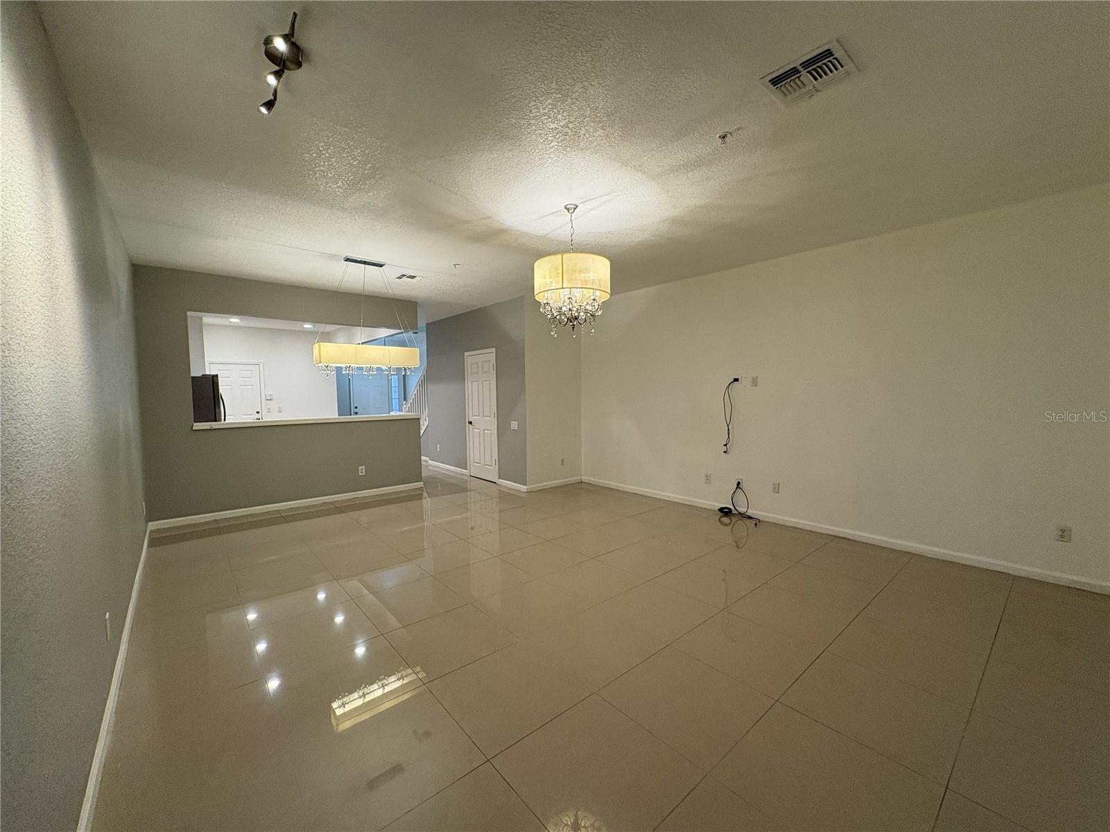 STONEBRIDGE LAKES PH 19 - Residential Lease