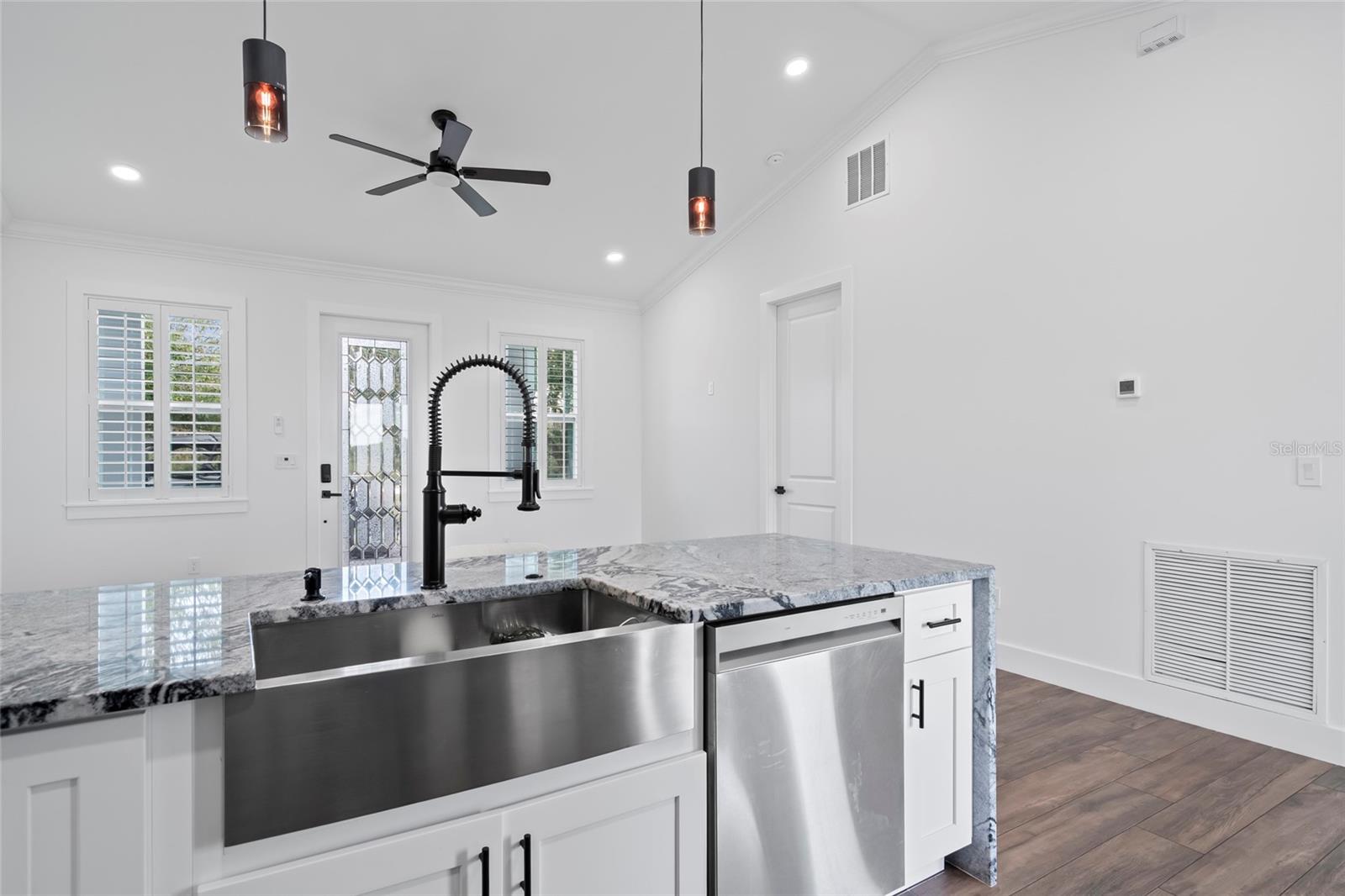 VIKING 30 - Residential