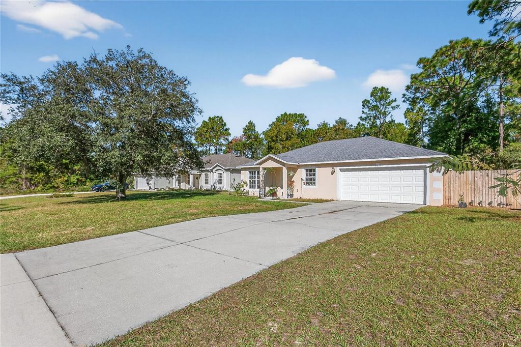 Photo of 111 Marion Oaks Lane, Ocala, FL 34473 (MLS # O6362100)