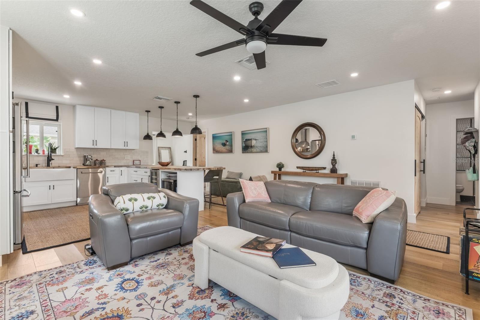 TAX EQUITIES INC REP - Residential Lease