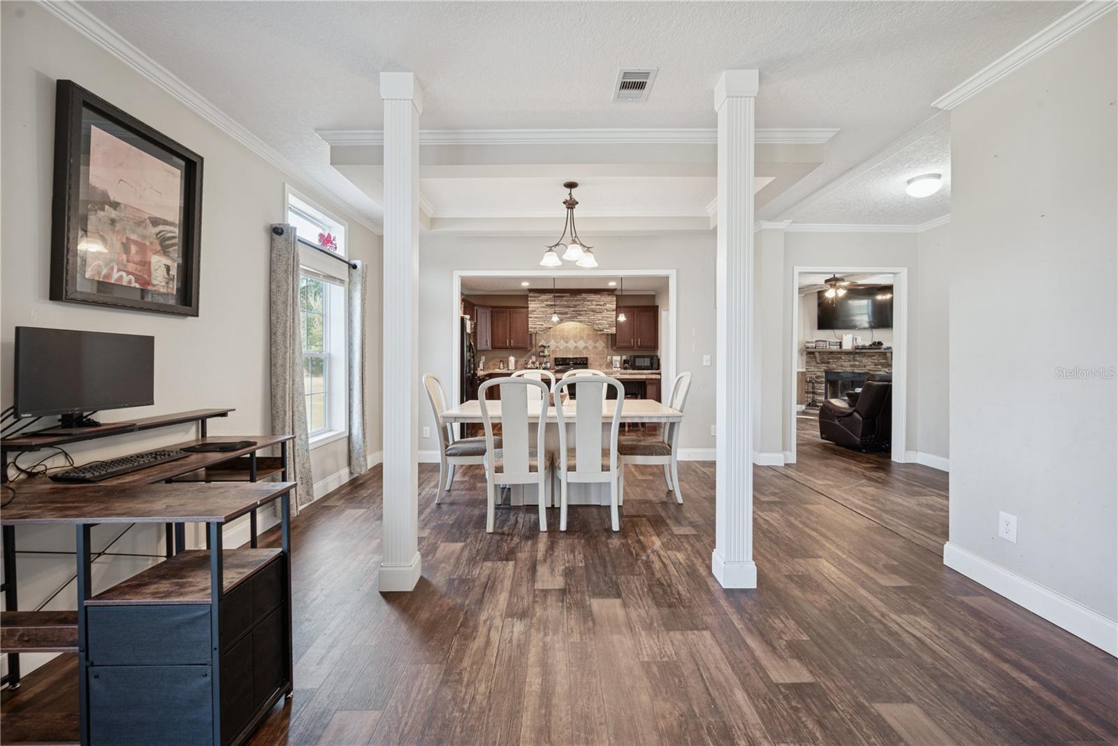 HAWTHORNE - Residential