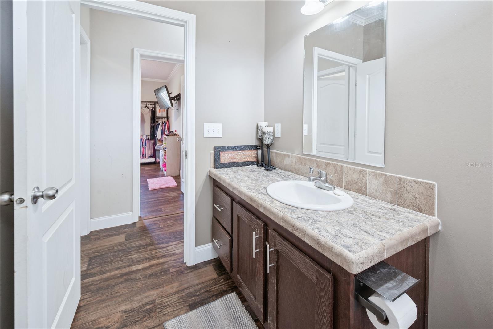 HAWTHORNE - Residential