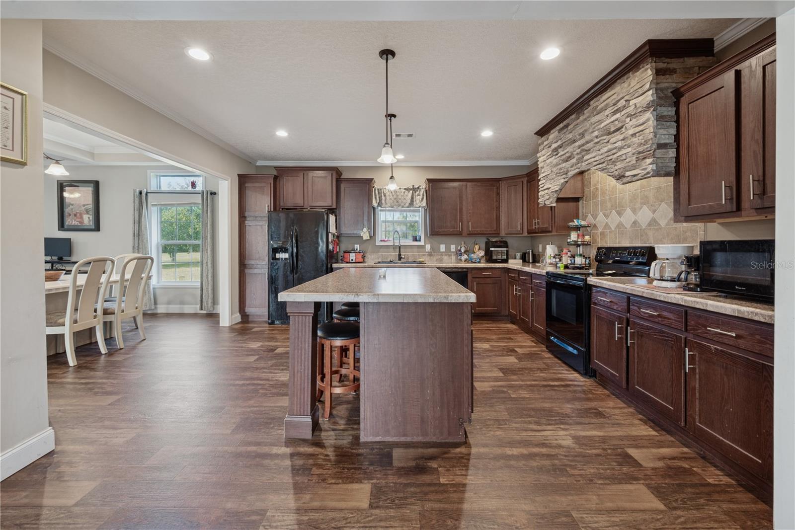 HAWTHORNE - Residential