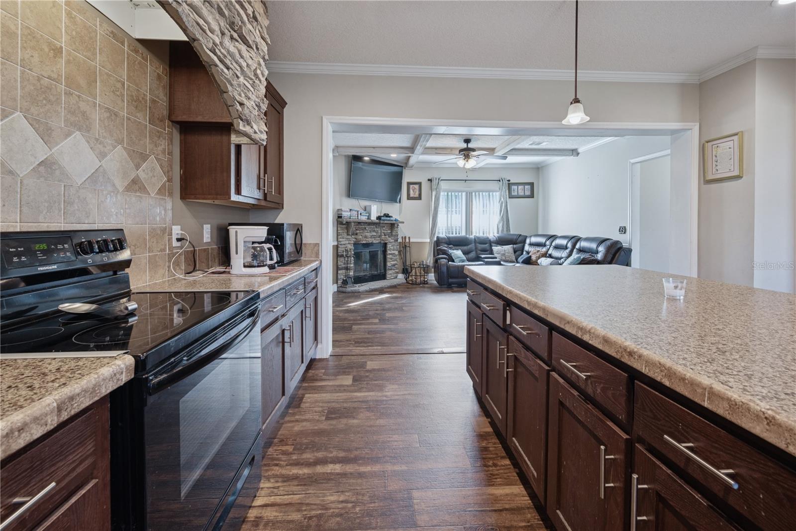 HAWTHORNE - Residential