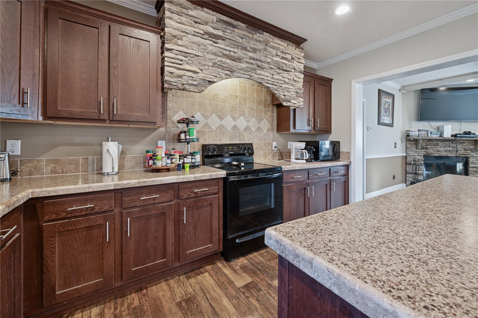 HAWTHORNE - Residential