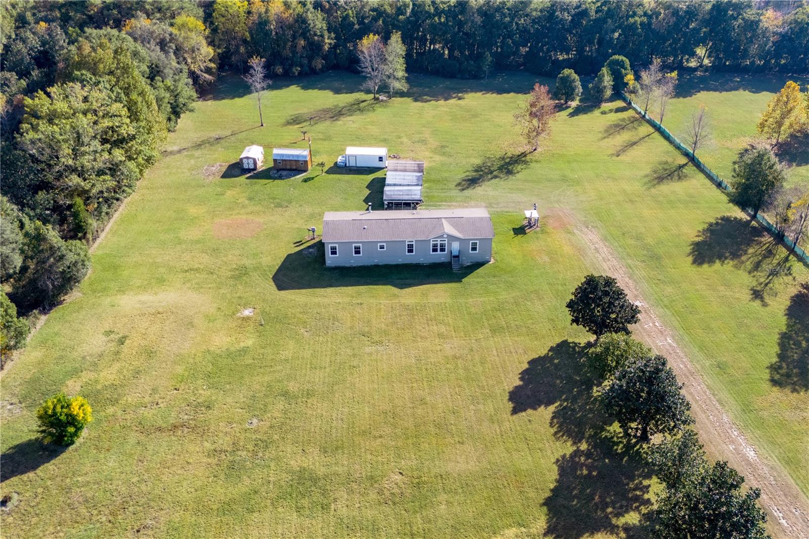 HAWTHORNE - Residential