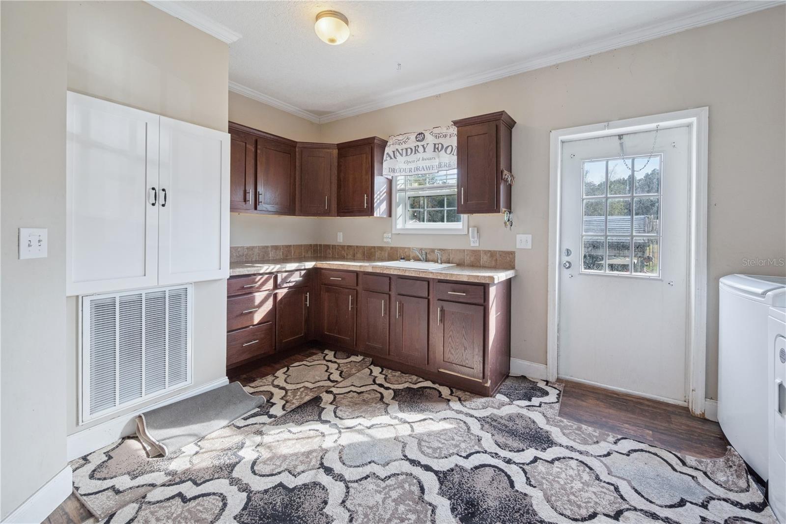 HAWTHORNE - Residential