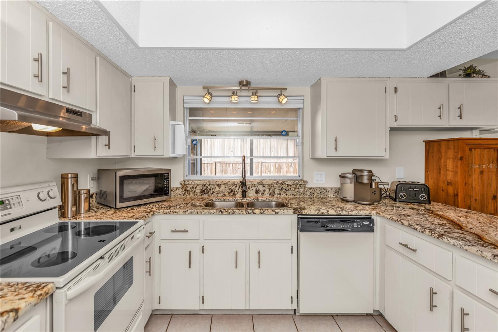 MAGNOLIA PARK - Residential