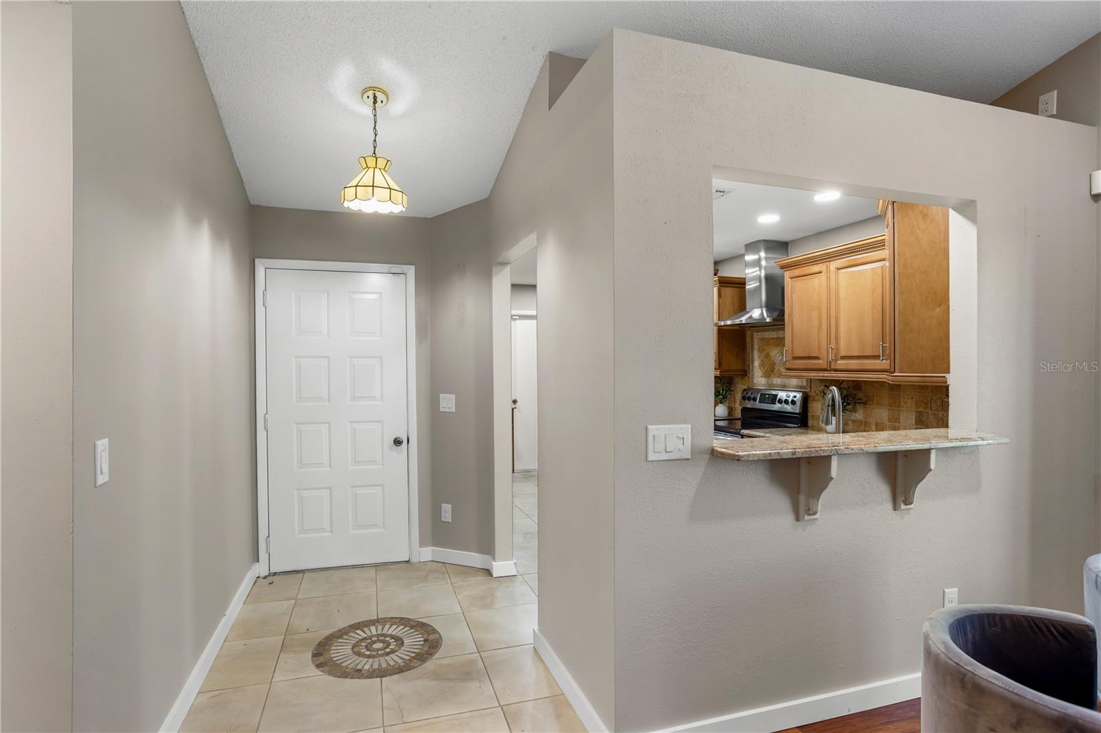 1147 MAPLE CREEK COURT