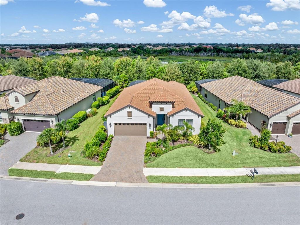 Photo of 26846 Weiskopf Drive, Englewood, FL 34223 (MLS # N6140051)