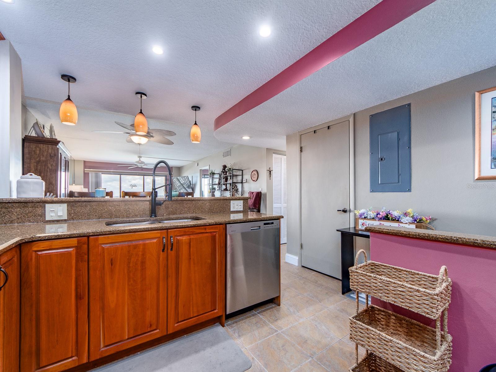 51 ISLAND WAY CONDO - Residential Lease