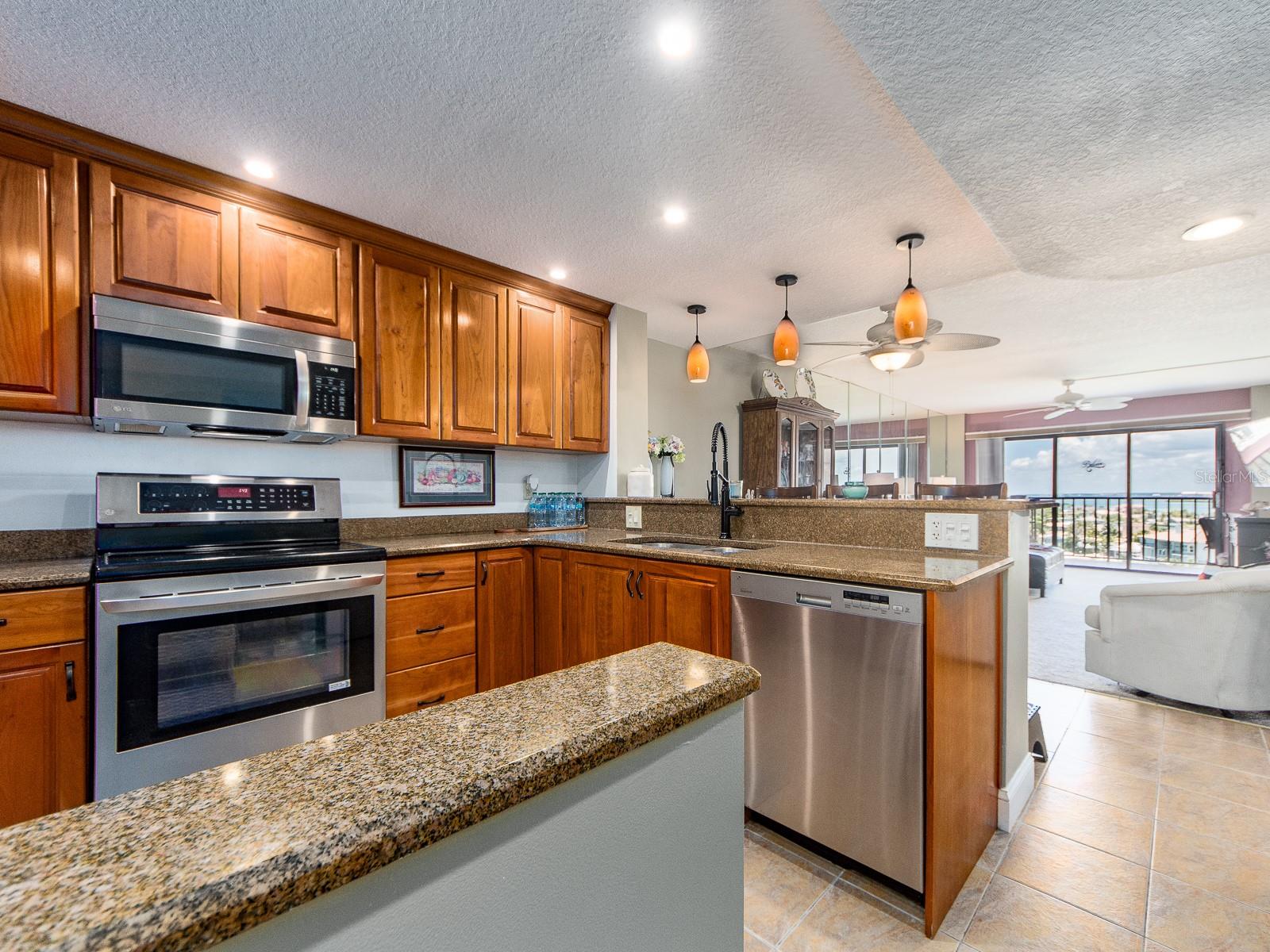 51 ISLAND WAY CONDO - Residential Lease
