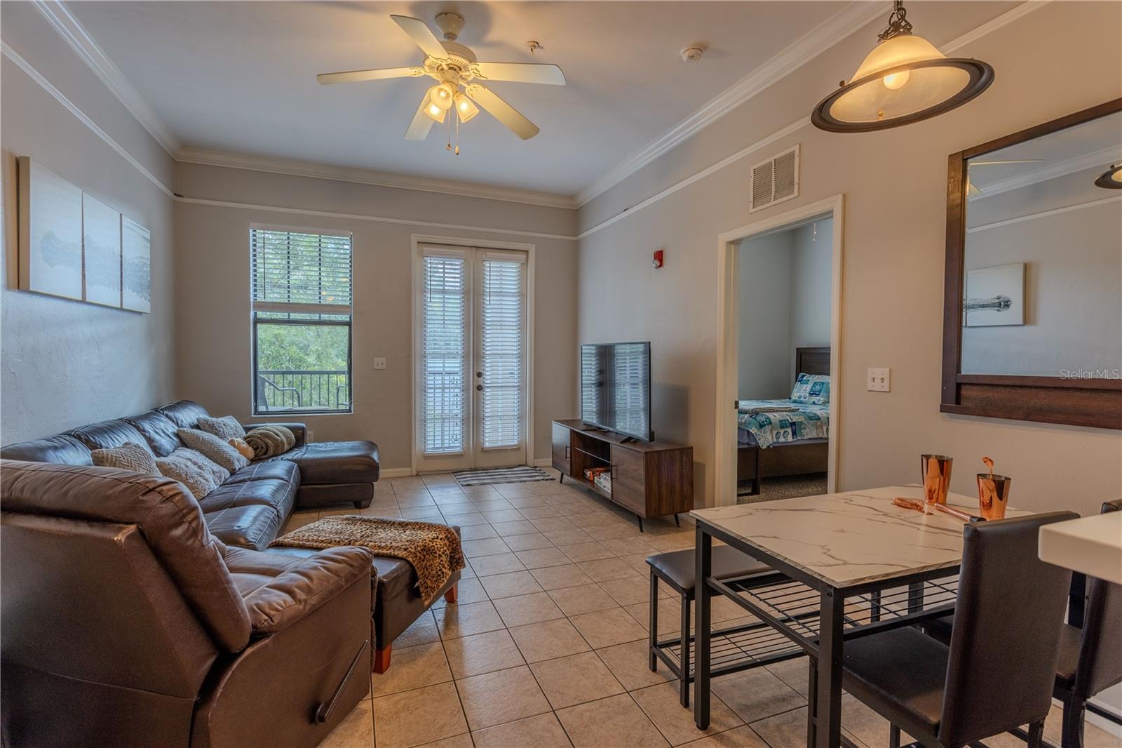 ST CHARLES - Residential