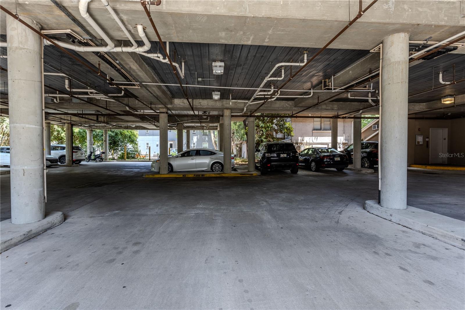 ST CHARLES - Residential