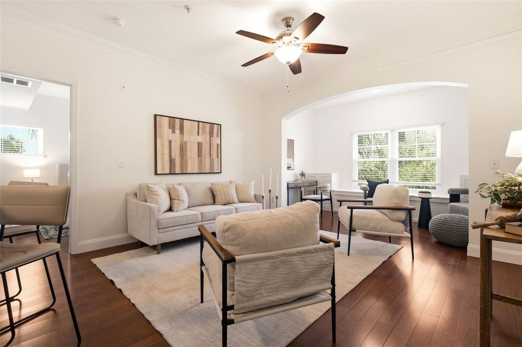 Photo of 4207 S Dale Mabry Highway #2301, Tampa, FL 33611 (MLS # TB8527806)