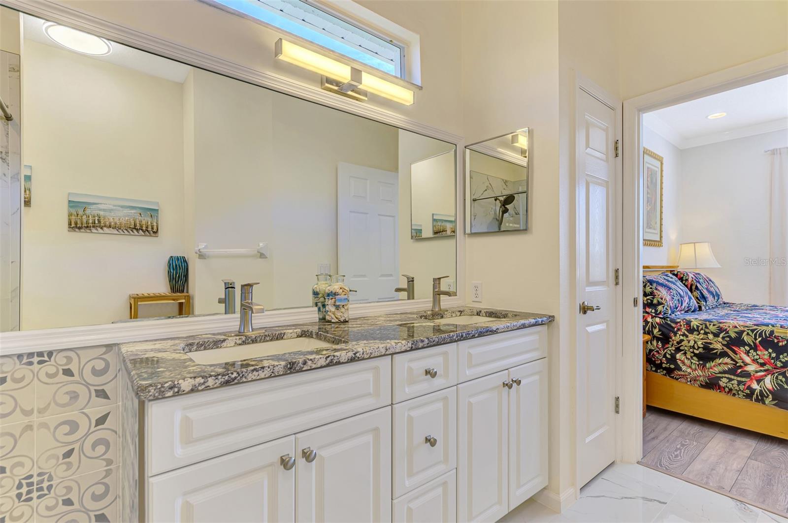 RIVERWOOD - Residential