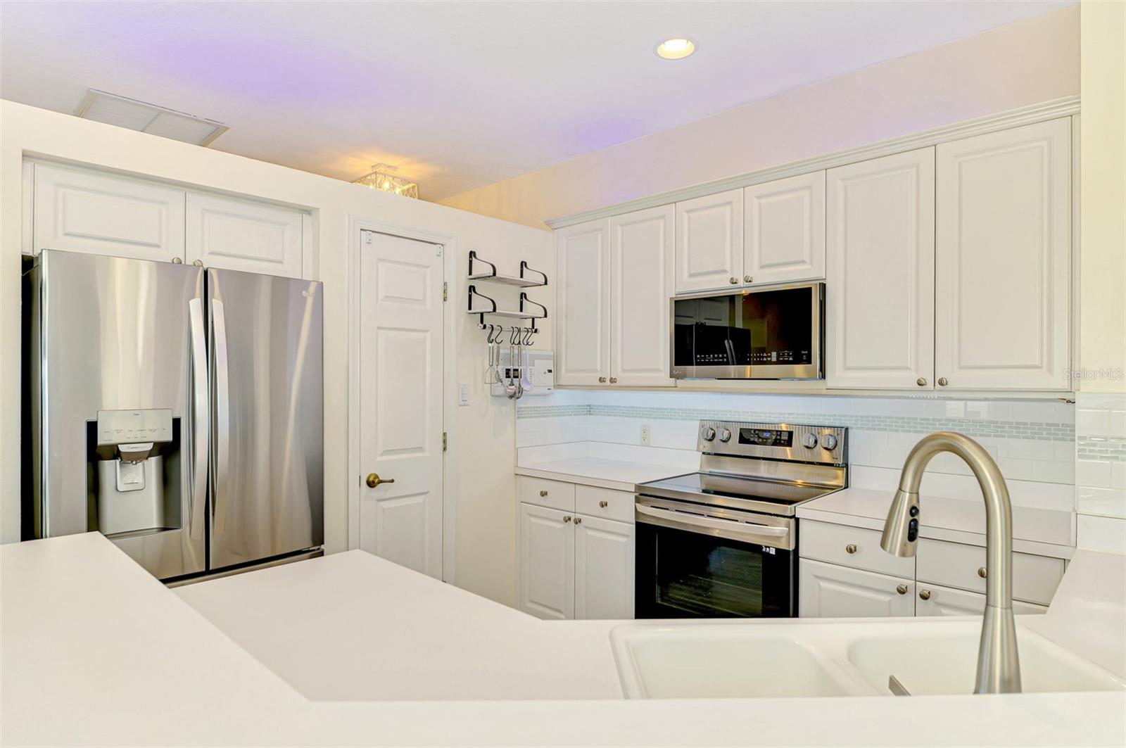 RIVERWOOD - Residential