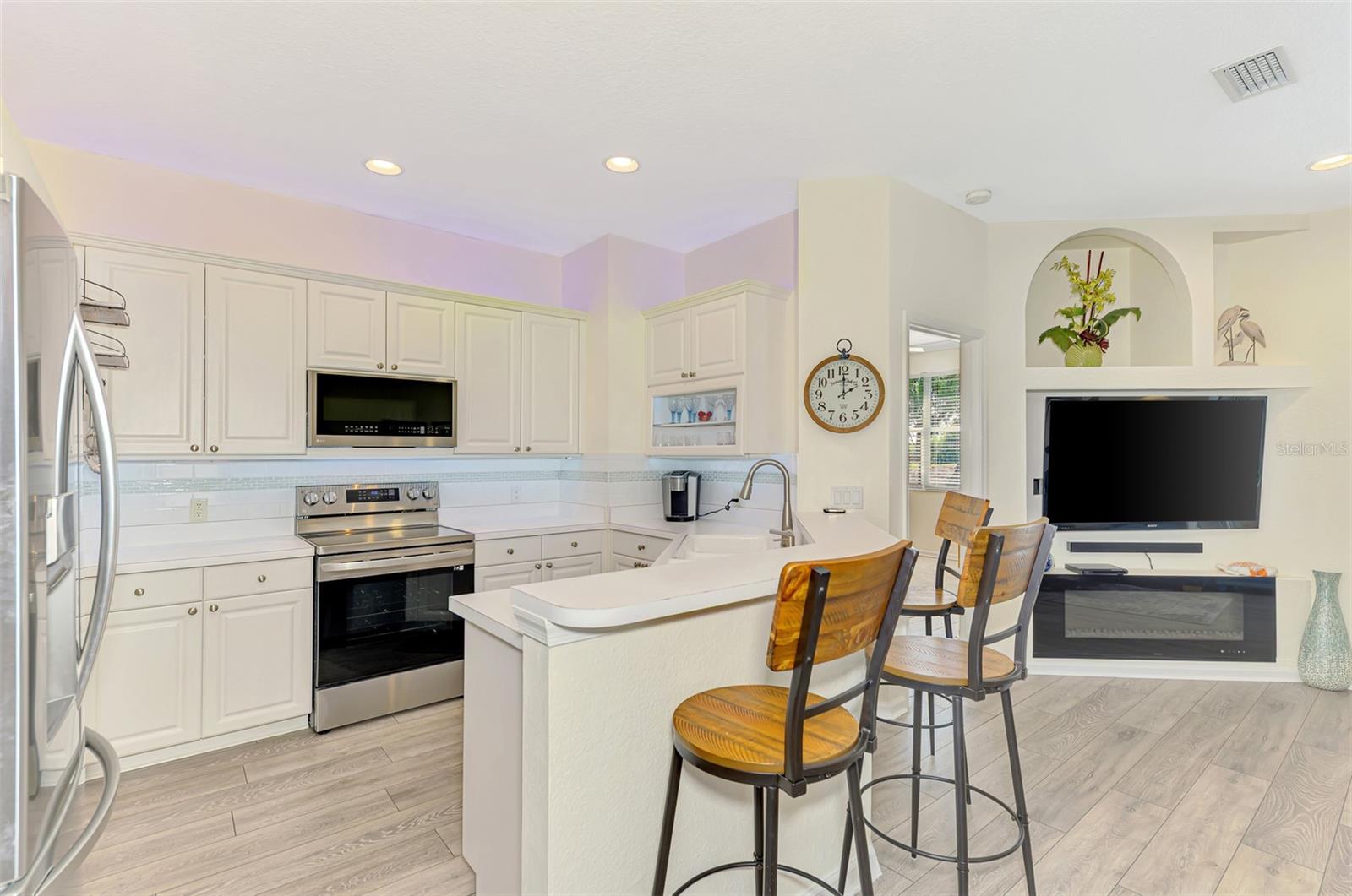 RIVERWOOD - Residential