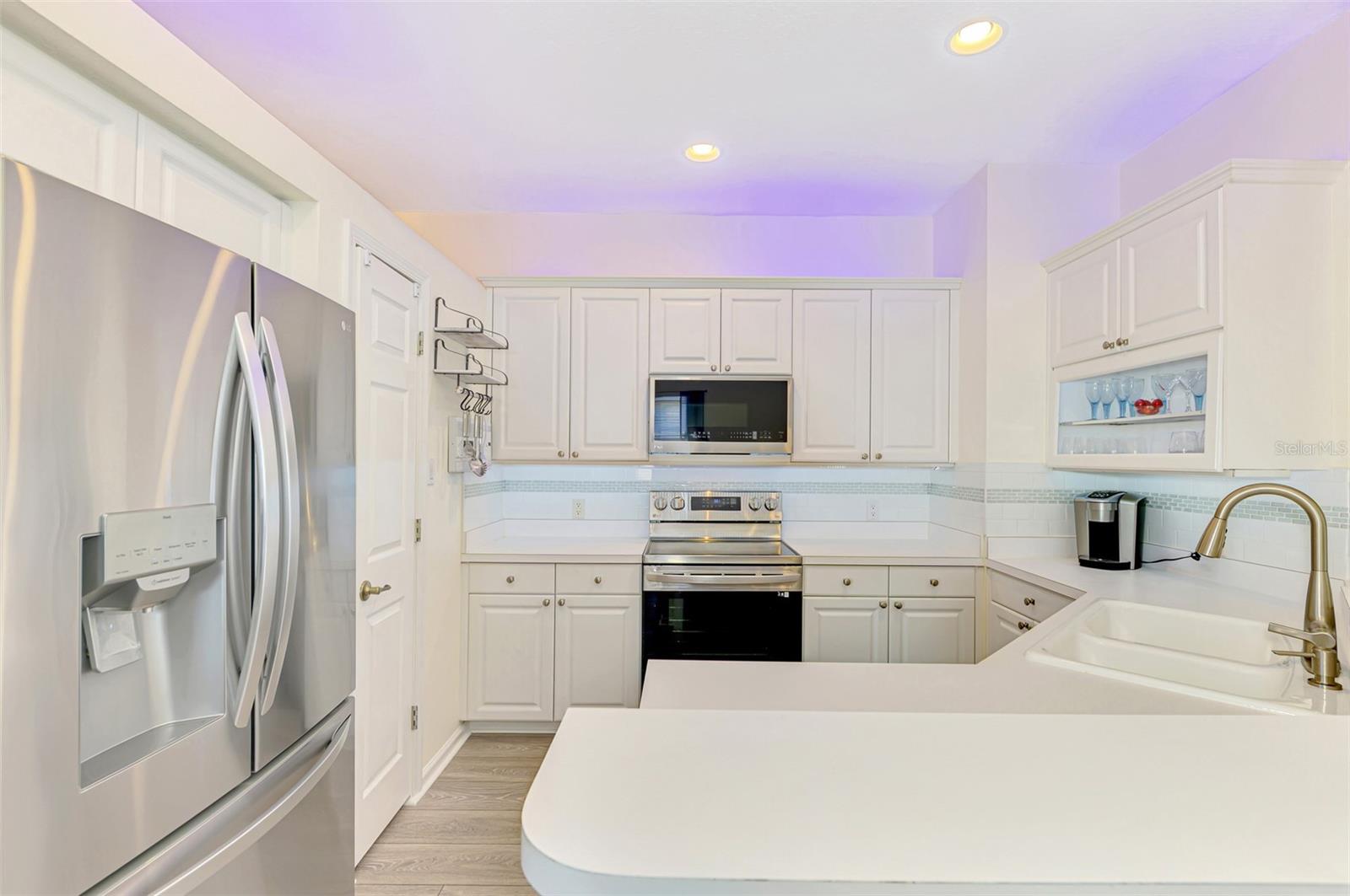 RIVERWOOD - Residential