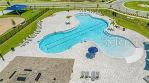 CHATEAU/ASTONIA - Residential