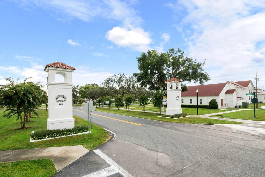 VISTA VERDE - Residential
