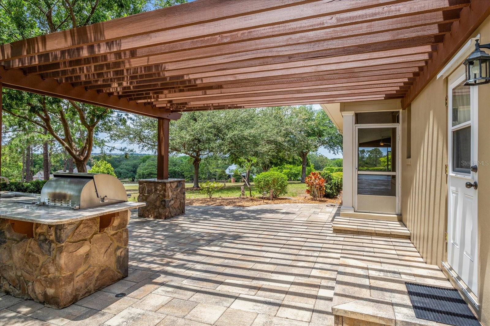 VISTA VERDE - Residential