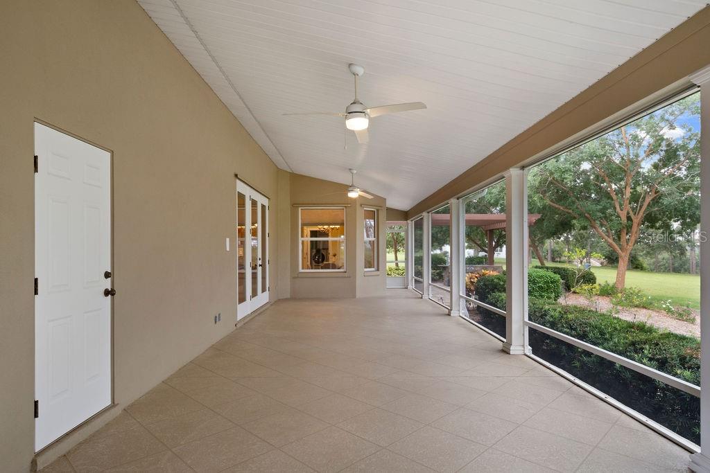 VISTA VERDE - Residential