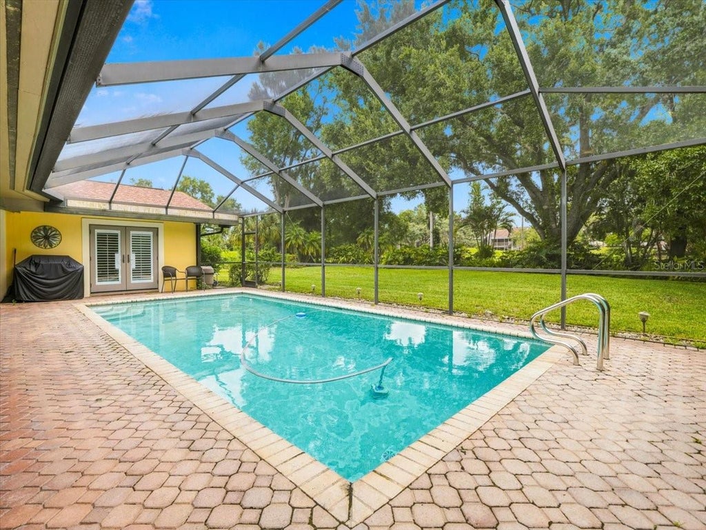 Photo of 13903 Middle Park Drive, Tampa, FL 33624 (MLS # TB8551440)