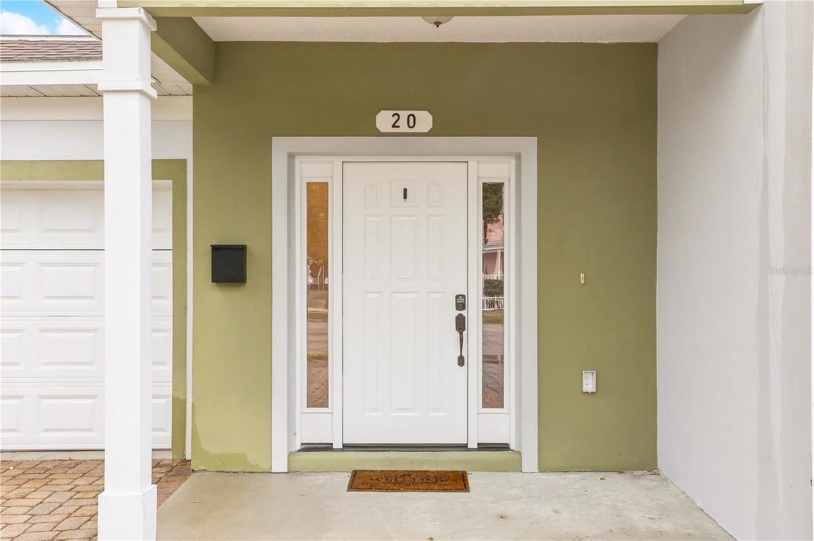 20 W PRINCETON STREET