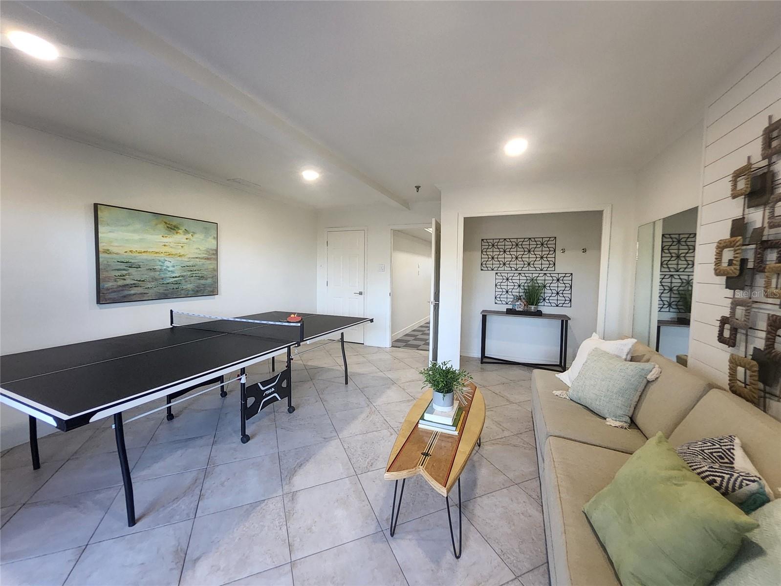 PIRATES COVE CLUB CONDO - Residential