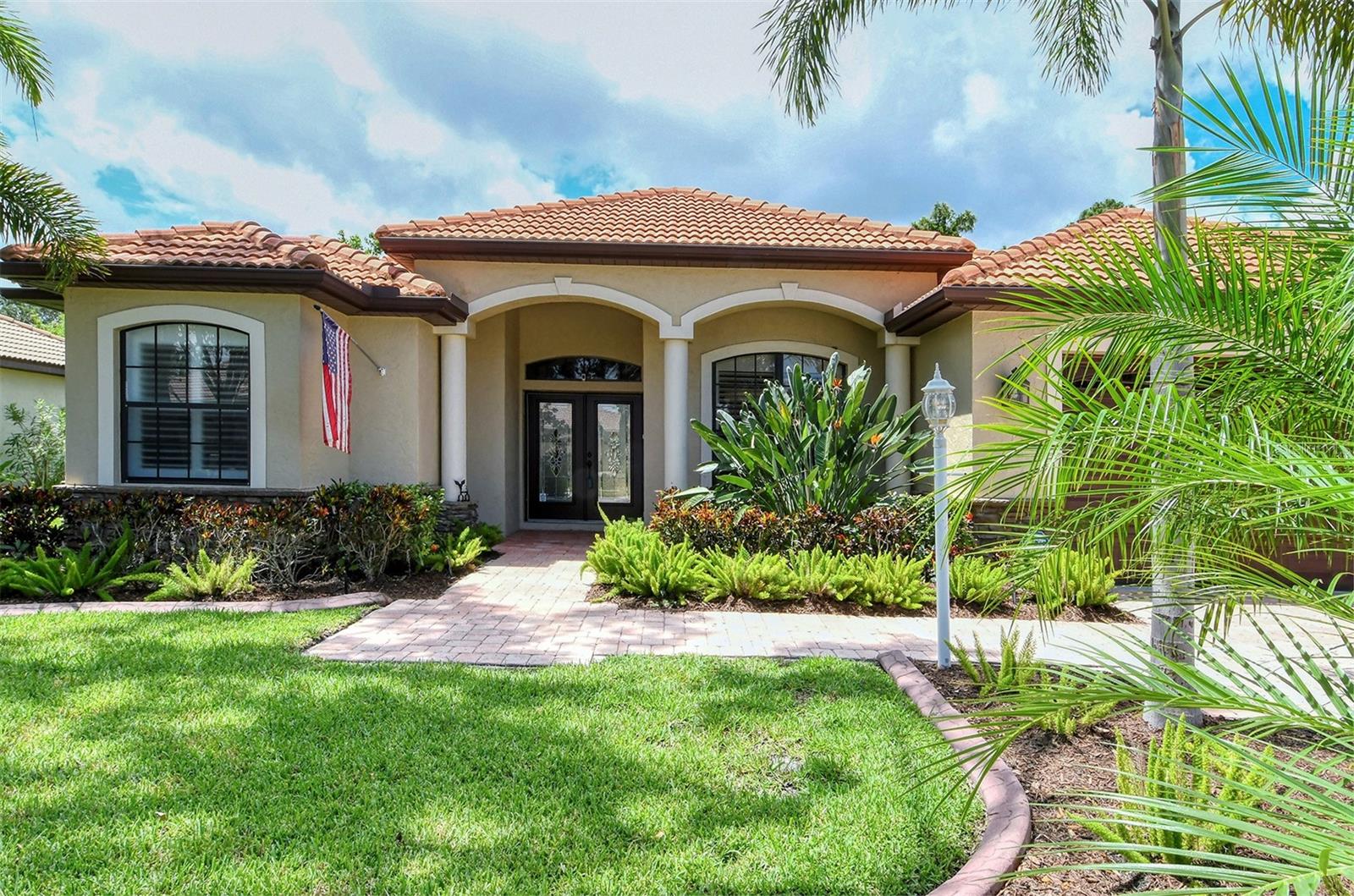 SECLUDED OAKS PH 2 - Residential