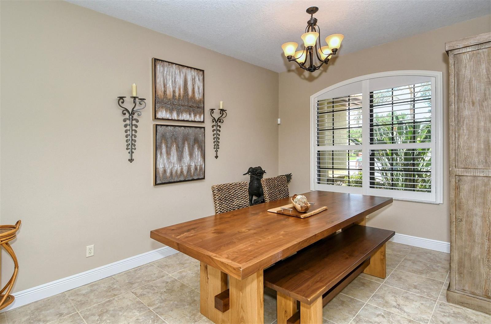 SECLUDED OAKS PH 2 - Residential