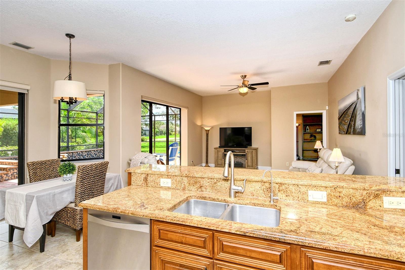 SECLUDED OAKS PH 2 - Residential