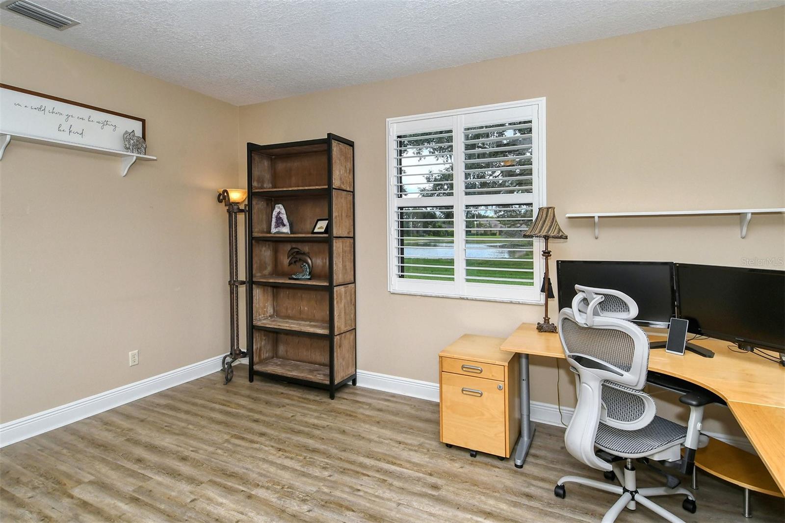 SECLUDED OAKS PH 2 - Residential