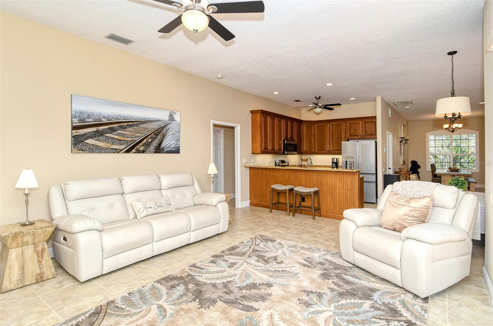 SECLUDED OAKS PH 2 - Residential